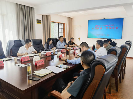 陈印辉一行调研考察西藏清洁能源项目并看望慰问公司援藏干部