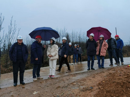 陈印辉到公司风电场检查安全生产工作并慰问一线职工