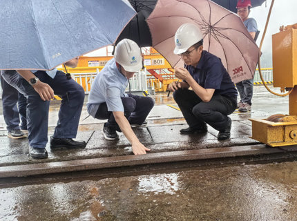 公司领导在江垭电站带班检查防汛安全工作