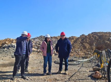 陈印辉带队检查风电项目安全生产工作并慰问一线职工