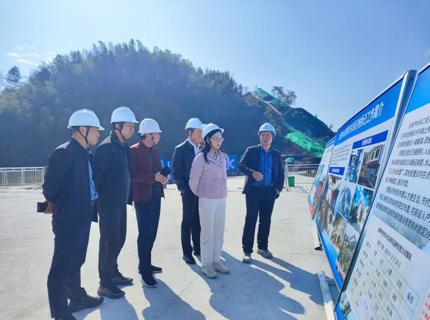 陈印辉带队赴金塘冲水库枢纽工程调研交流