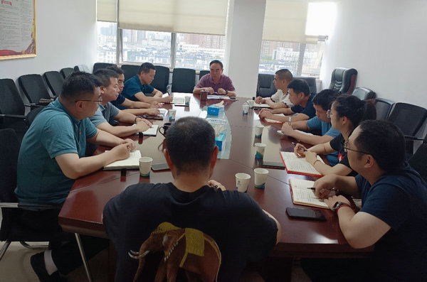 郭炳奎讲授党纪学习教育专题党课